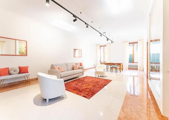 Palazzo Venier 公寓 *