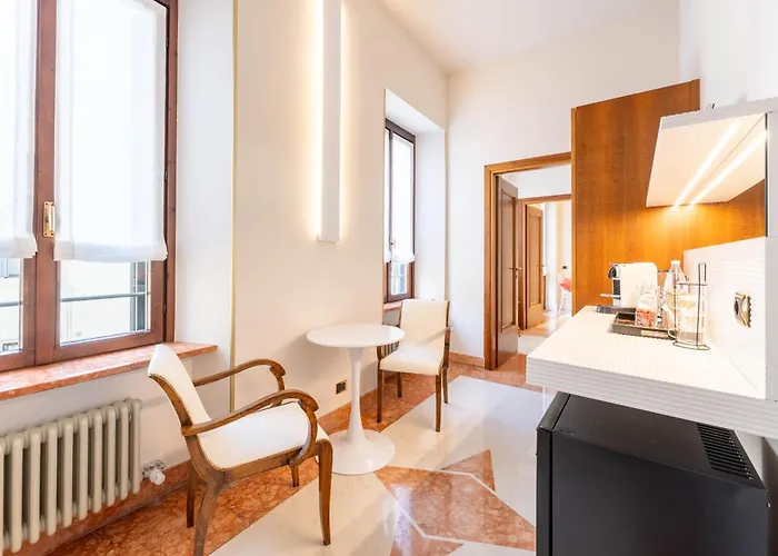 Palazzo Venier 公寓 *