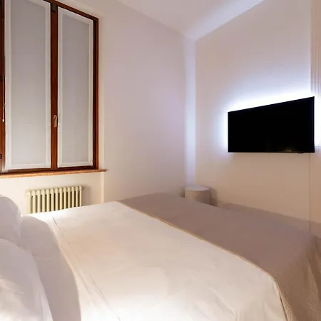 Palazzo Venier Apartment